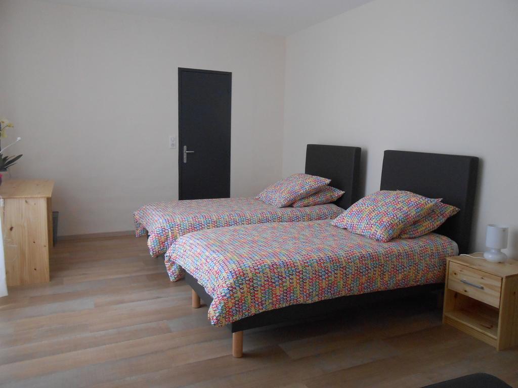 Le Merlanson Chambres D'Hotes Bez-et-Esparon Bagian luar foto